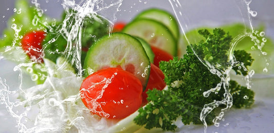 ¡Alimentación complementaria sostenible simplificada! Descubre cómo alimentar a tu bebé con ingredientes regionales y ecológicos, con recetas y consejos.