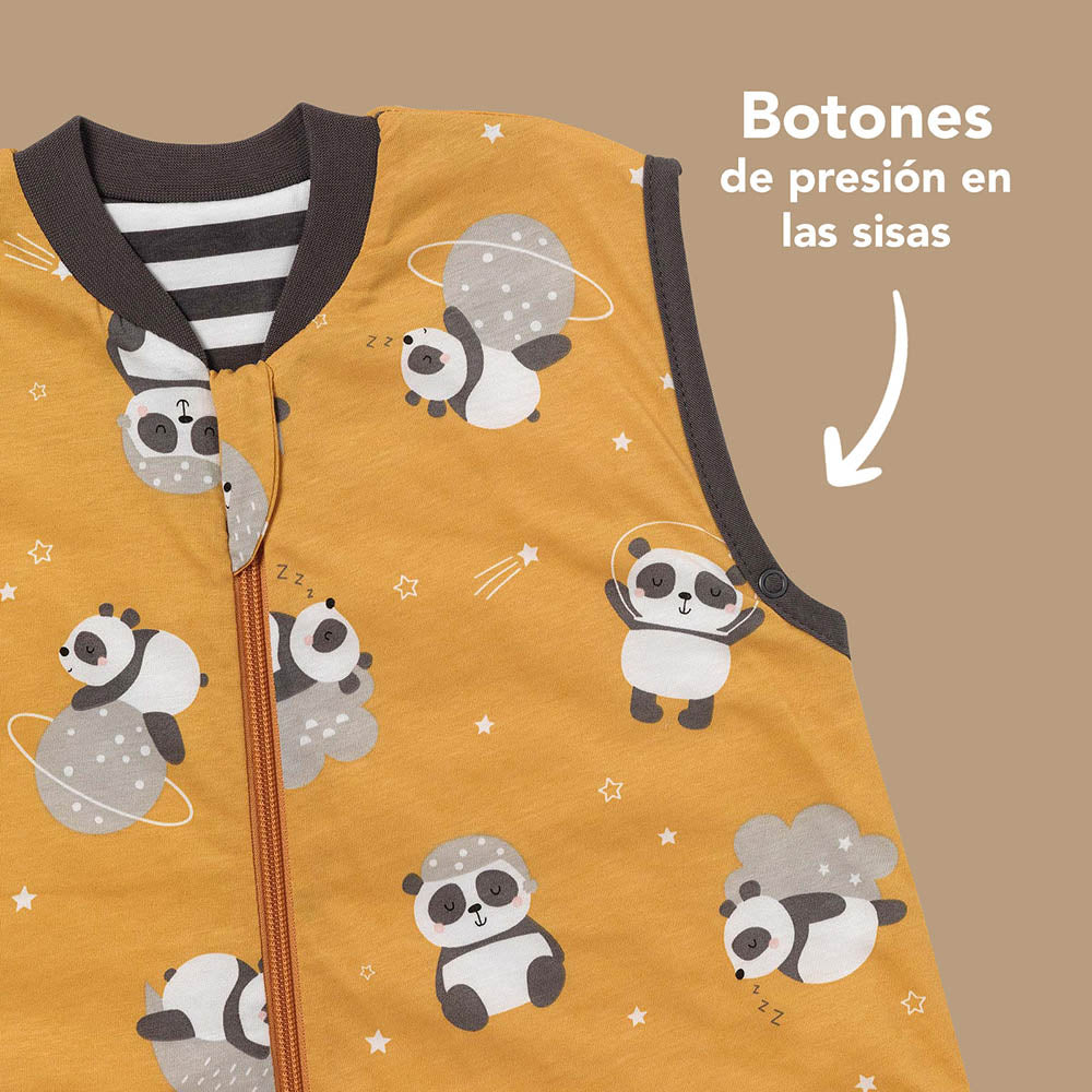 Saco de dormir con pies y suelas antideslizantes y mangas 1.0 TOG_Panda_zona del brazo_1182