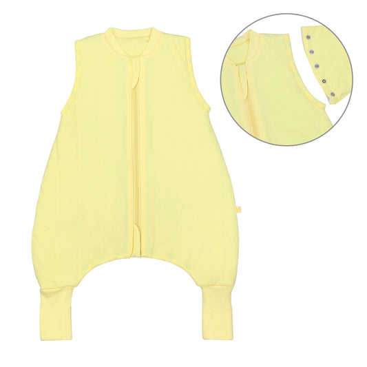 Saco de dormir con pies y suelas antideslizantes y mangas 1.0 TOG_Amarillo Claro_Delantero con sisa_1200
