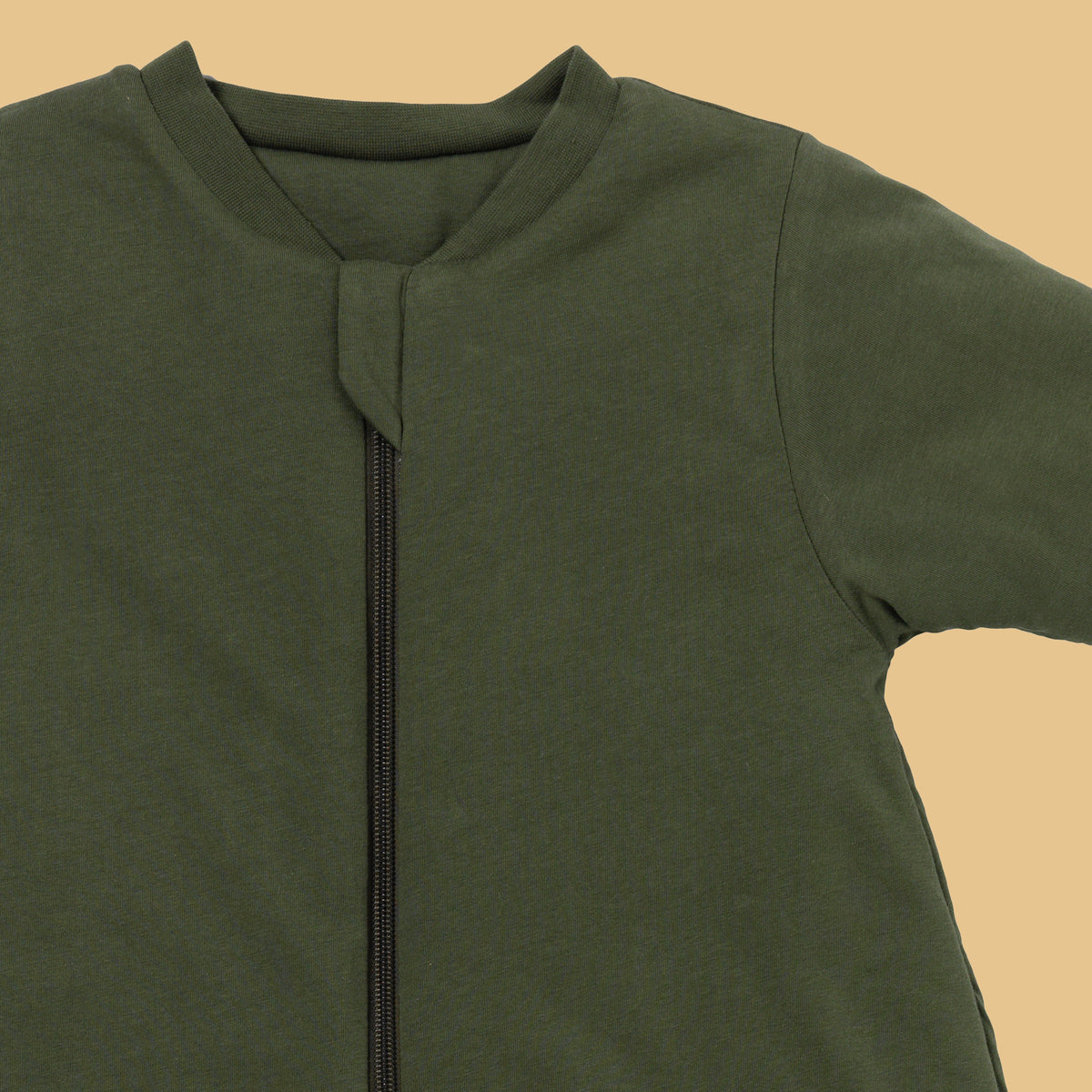 Saco de dormir con pies 3.5 TOG_Olive_puños_470